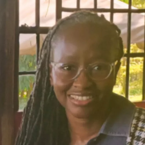 Evelyne Mvungu
